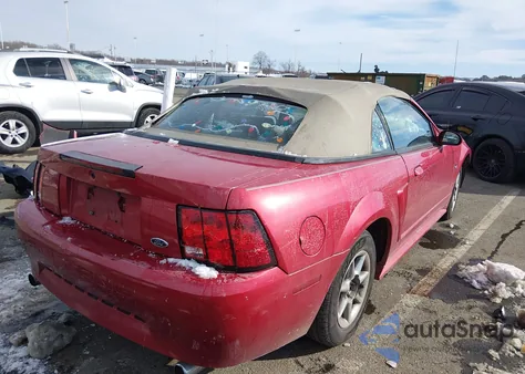 2000 Ford Mustang из США, поврежденный, VIN 1FAFP444XYF119585